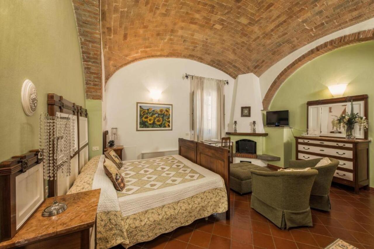 Hotel Borgo Tre Rose Valiano Exterior foto