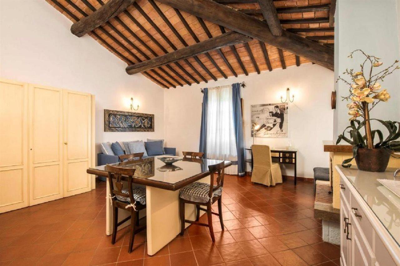 Hotel Borgo Tre Rose Valiano Exterior foto