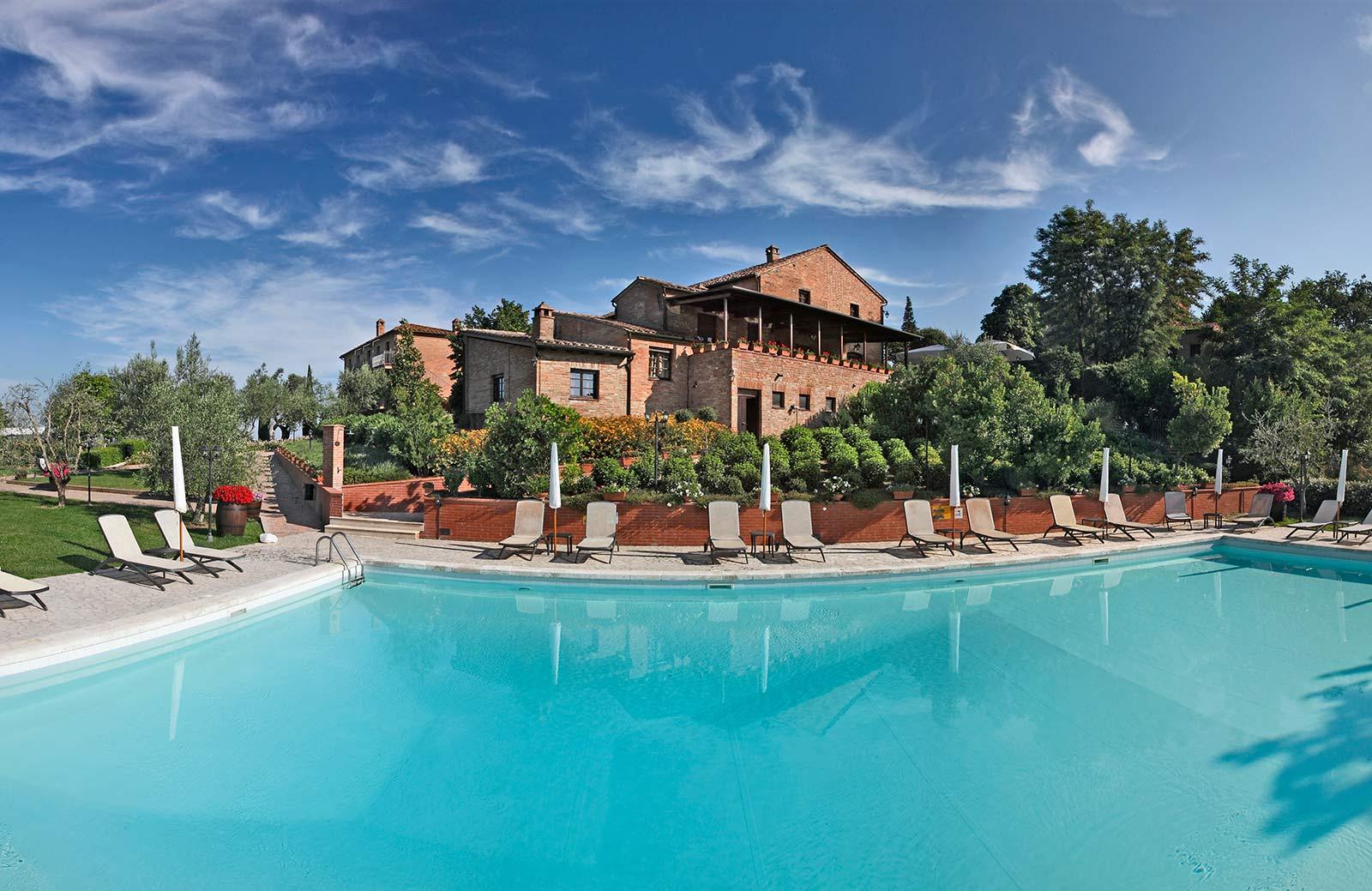 Hotel Borgo Tre Rose Valiano Exterior foto