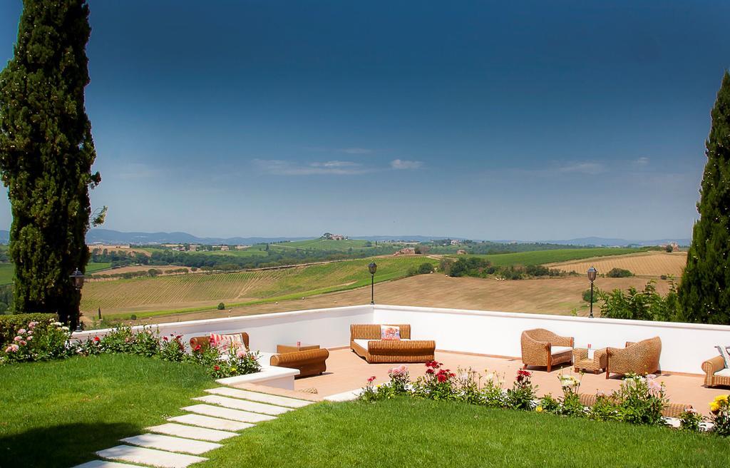 Hotel Borgo Tre Rose Valiano Exterior foto
