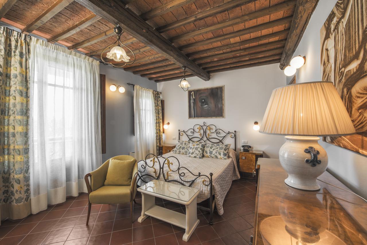 Hotel Borgo Tre Rose Valiano Exterior foto