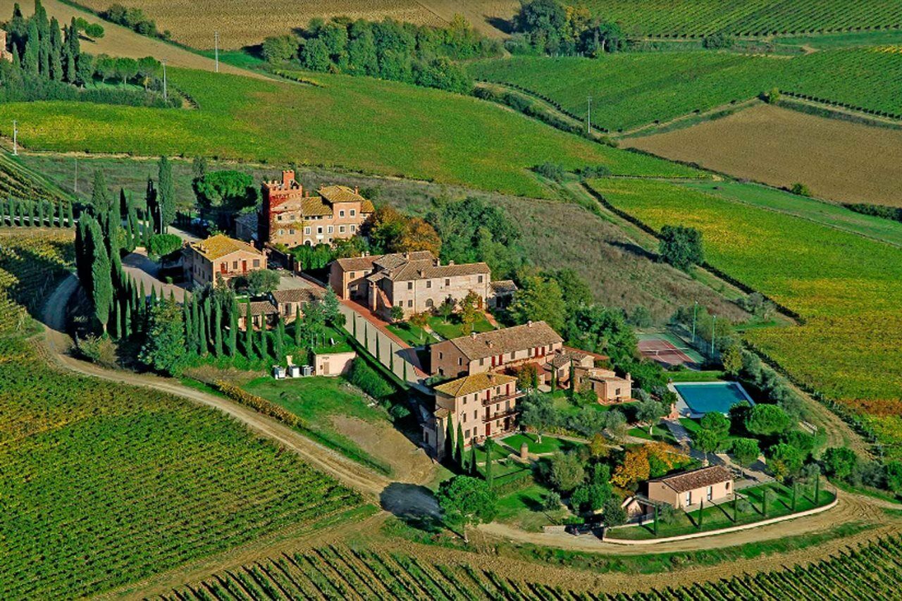 Hotel Borgo Tre Rose Valiano Exterior foto